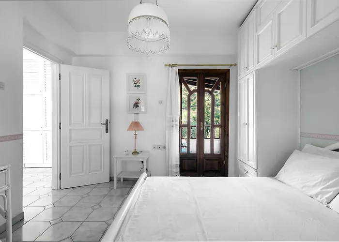 Апартаменты Beautiful House *