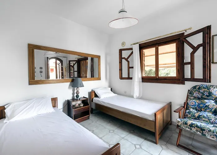 Beautiful House Апартаменты Мола-Калива