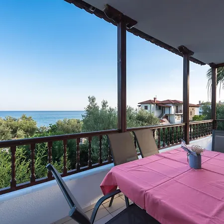 Apartament Beautiful House Mola Kalyva